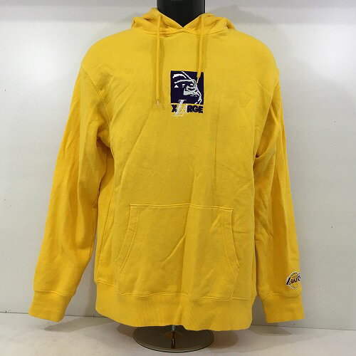 【中古】 hi◇128 NBA × New Era × XLARGE LAKERS MIX LOGO PULLOVER HOODED SWEAT サイズ: M ロサンゼルス レイカーズ ミックスロゴ プルオーバー フーディ スウェットシャツ パーカー ニューエラ エクストララージ