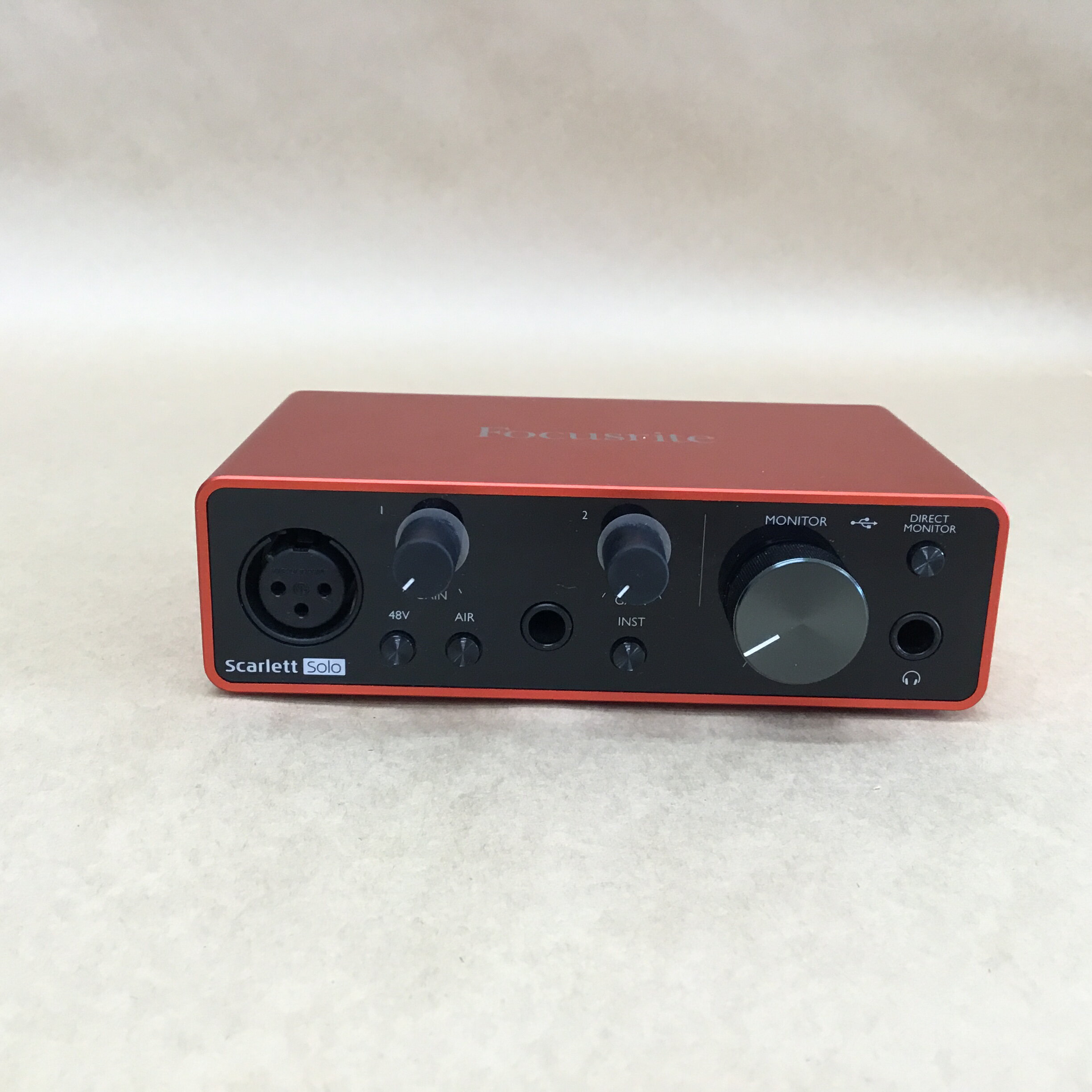 楽天市場】focusrite usbオーディオインターフェース scarlett 楽天市場】focusrite usbオーディオインターフェース scarlett