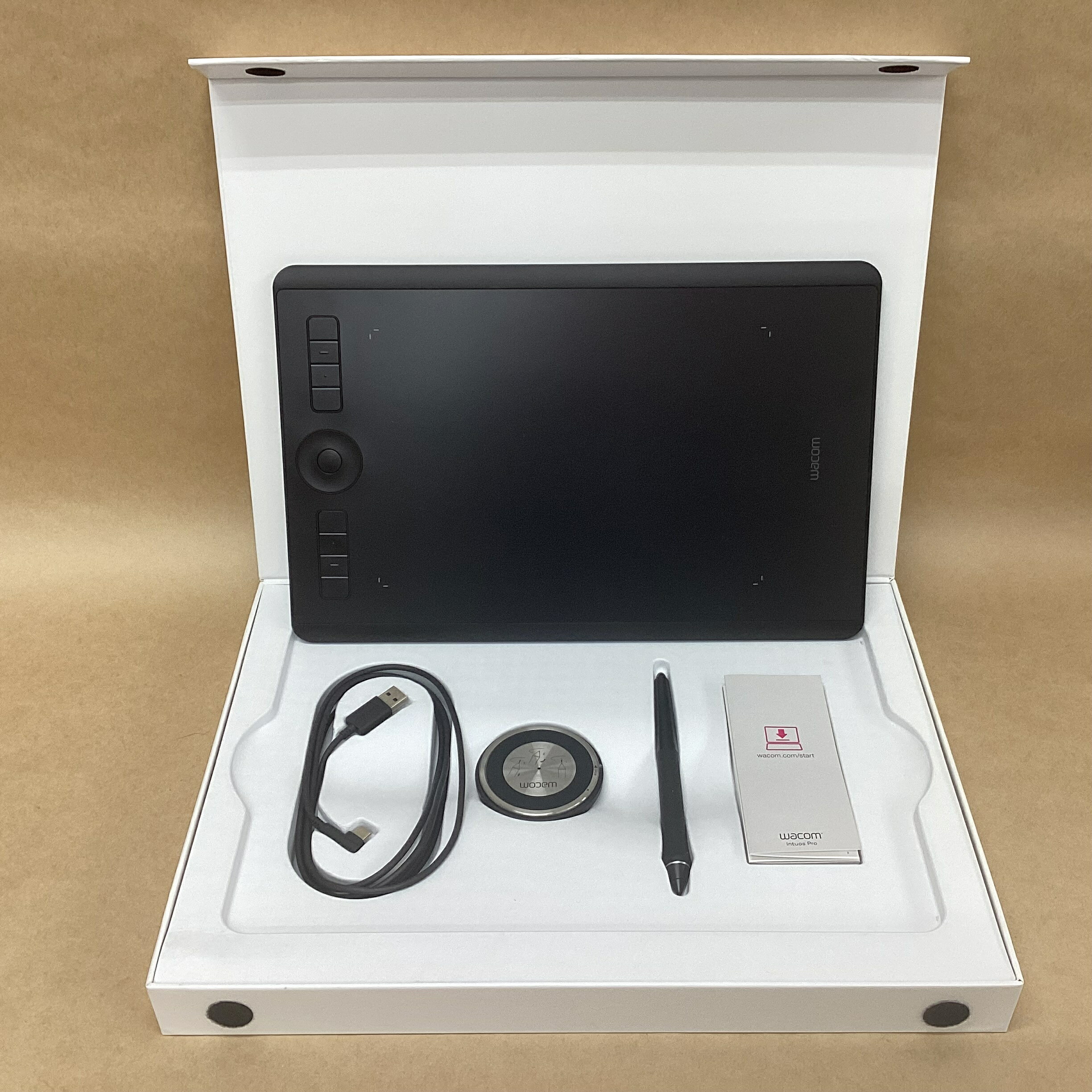楽天市場】wacom pth-660/k1 intuos pro paper edition medium 楽天市場】wacom pth-660/k1 intuos pro paper edition medium