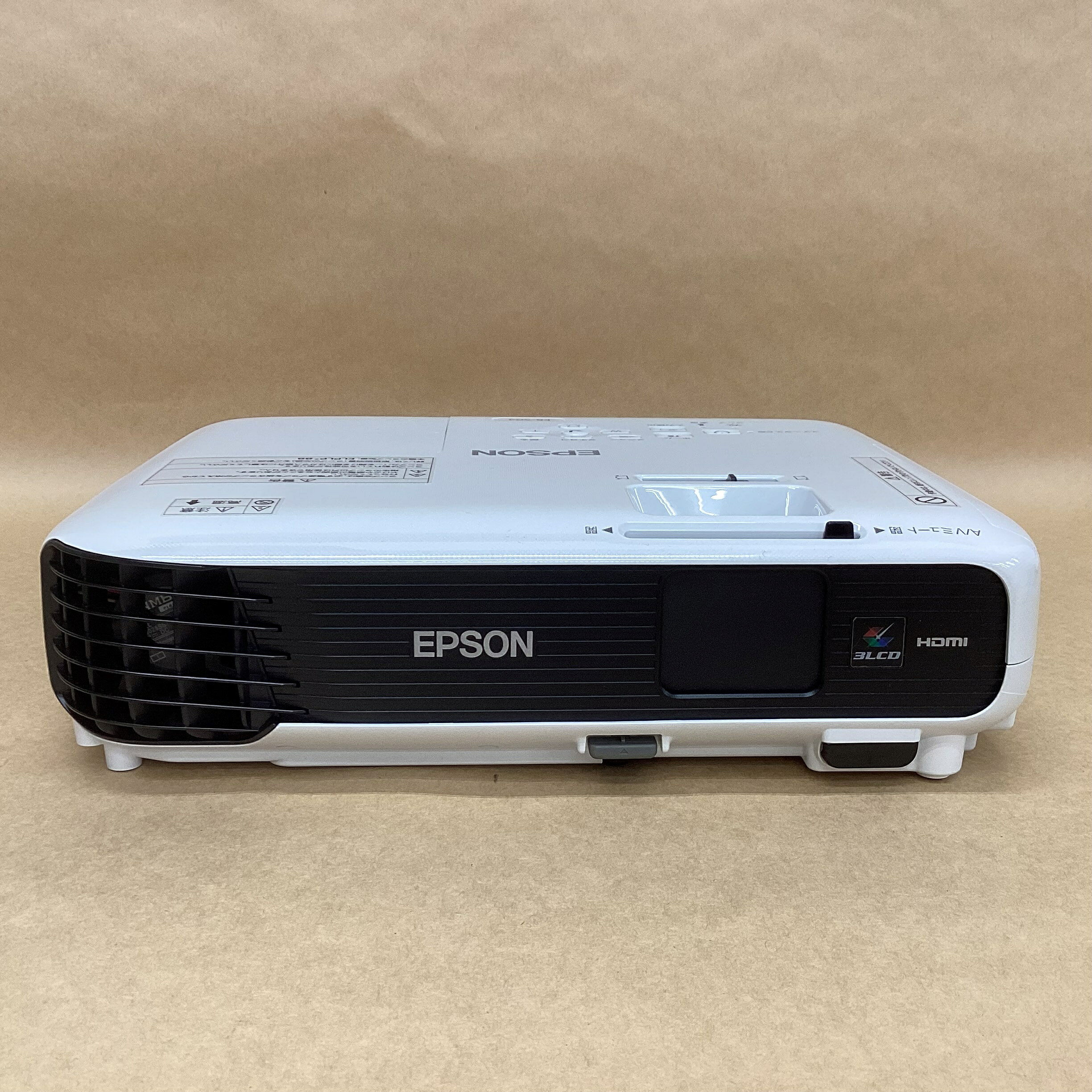 【中古】 ランプ使用349時間 エプソン ビジネスプロジェクター EB-S04 3000ルメーン 無線対応(アダプター欠品、別途購入必要) D-SUB HDMI USB-Bケーブル 送料 無料 14時までの ご注文 即日発送