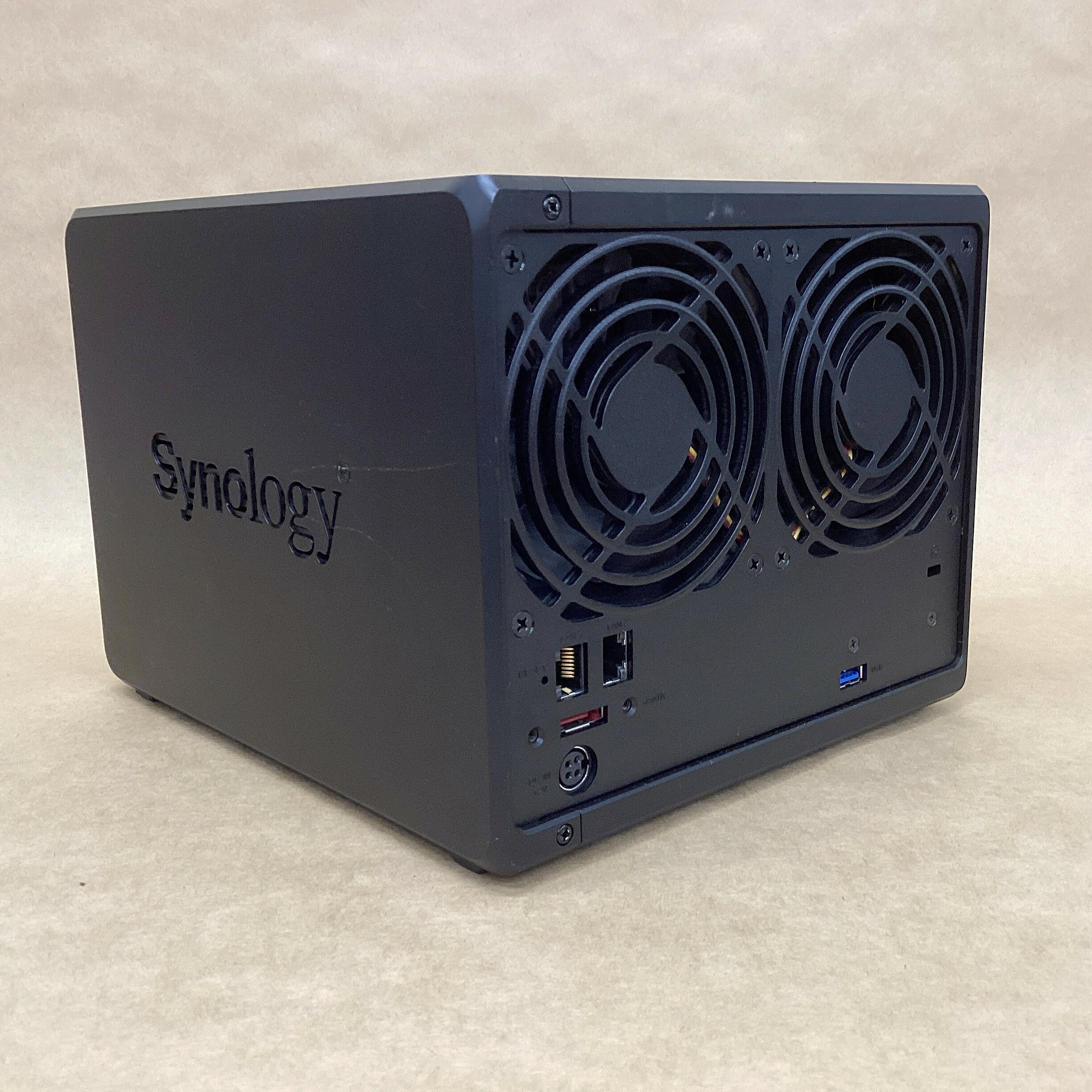 【中古】 動作確認済み・システム消去済み SYNOLOGY DiskStation DS920+ 4ベイ NAS...