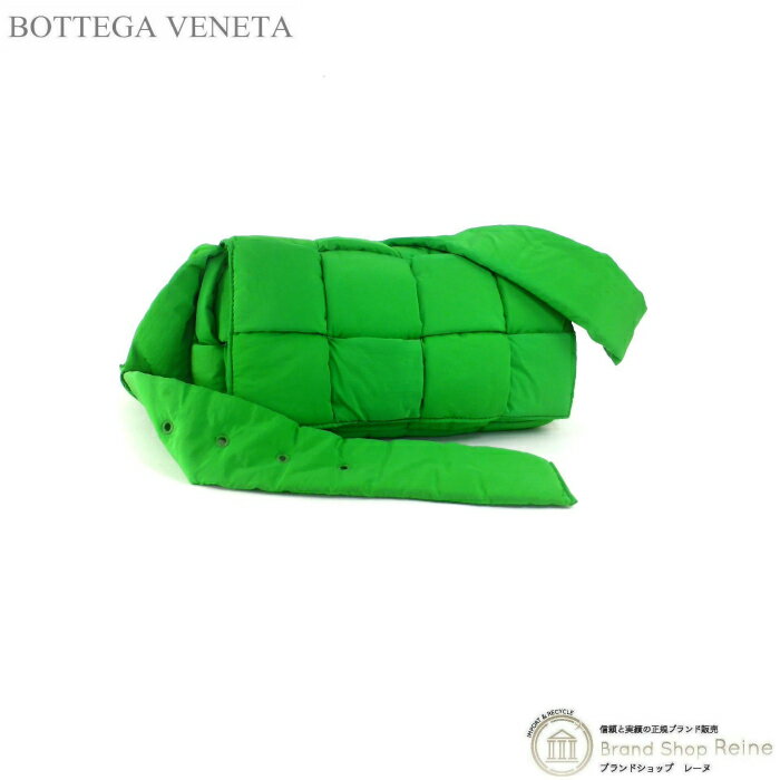 ボッテガ ヴェネタ （BOTTEGA VENETA） イントレチャート ナイロン パデッド テック カセット ショルダー バッグ 628951 パラキート【美品】 中古のサムネイル