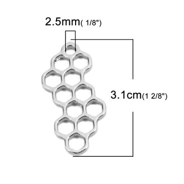 ●取寄品●チャーム　蜂の巣（10個入り）シルバーカラーのアクセサリーパーツ　ネックレスブレスピアスパーツ／31mm×15mm