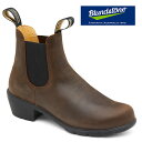 BLUNDSTONE ブランドストーン商品一覧へ 店舗在庫がある場合、当日発送が可能ですが、BLUNDSTONE ブランドストーンは人気が高いブランドの為、実店舗や他ウェブ店舗にて販売してしまい、完売の可能性がございます。 ご注文確認後に当店メーカー在庫を調べ、在庫の有無やお届けに関してメールをお送りいたしますので、必ずご確認いただけますようお願い申し上げます。 こちらの商品はサイズ、イメージ違いによる返品・交換が可能です。御希望の場合、まずはメール、お電話にて御連絡下さいませ。 御希望の場合、無料でラッピングを承っております。ご注文ページ選択肢、または注文時カート内の連絡欄(備考欄)よりご用命下さい。 BLUNDSTONE ブランドストーンBLUNDSTONE ブランドストーンWOMENS SERIES BS1673 アンティークブラウン BS1673251 サイドゴア レディース BLUNDSTONE ブランドストーンWOMENS SERIES BS1673 アンティークブラウン BS1673251 サイドゴア レディース こちらの商品は革靴サイズのメーカーとなります。スニーカーと同じサイズでは大きすぎますのでご注意ください スニーカーより0.5-1.0cm程度小さいサイズがおすすめです。 UKサイズの展開となります。 [UK2]　21.5cm-22.0cm程度 [UK3]　22.5cm-23.0cm程度 [UK4]　23.5cm-24.0cm程度 [UK5]　24.5cm程度 [UK6]　25.0cm程度 [UK7]　25.5cm-26.0cm程度 [UK8]　26.5cm程度 [UK9]　27.0cm-27.5cm程度 [UK10]　28.0cm-28.5m程度 普段履いているUKサイズを照らし合わせお選び下さい。 上記のサイズについては当店スタッフが履いた時に感じた事や実店舗での接客時の経験を記載しております。 人により感じ方に個人差がございますのであくまで目安とお考えくださいませ。 より詳しく靴の特徴やサイズについての情報が必要な方は、メールまたはお電話(055-233-9292)までお気軽にご相談くださいませ。 女性向けに5cmヒールのあるタイプ。履き心地はそのままに、きれいめカジュアルにも履いていただけます。 Blundstoneは、1870年にオーストラリアのタスマニア島で生まれたサイドゴアブーツ。サイドゴアブーツの代表ブラントとして世界中にファンを持ち、近年では耐久性や機能性にファッション性を兼ね備えたブーツとして、 アウトドアからタウンまで、幅広いフィールドで愛用されています。 アッパー:スムースレザー アウトソール:PU 原産国:ベトナム アンティークブラウン ■日本全国送料無料　※沖縄、離島も含みます 送料無料