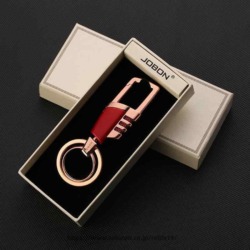 【原産国／製造国: 中国】 .キーホルダー メンズ 車 スマートキー おしゃれ 高品質 メタル キーリング 記念日 誕生日 ギフト ブラック ニッケル クロム 金は、男性用の実用的なアクセサリーです。耐久性に優れた金属製で、シンプルかつスタイリッシュなデザインが魅力。ファッション性と機能性を兼ね備え、プレゼントやギフト包装にも対応。小物収納や車用キーの整理に便利で、スマートキーの保護に最適です。おすすめや人気商品として、誕生日や記念日の贈り物に喜ばれます。長持ちし、使いやすいシックなデザインで、紳士用ギフトセットにも最適。クロムやニッケル素材の高級感ある仕上げで、かっこいい男性用アクセサリーをお探しの方に最適です。。 指定された配送時間は承っておりません。【Bonneil】