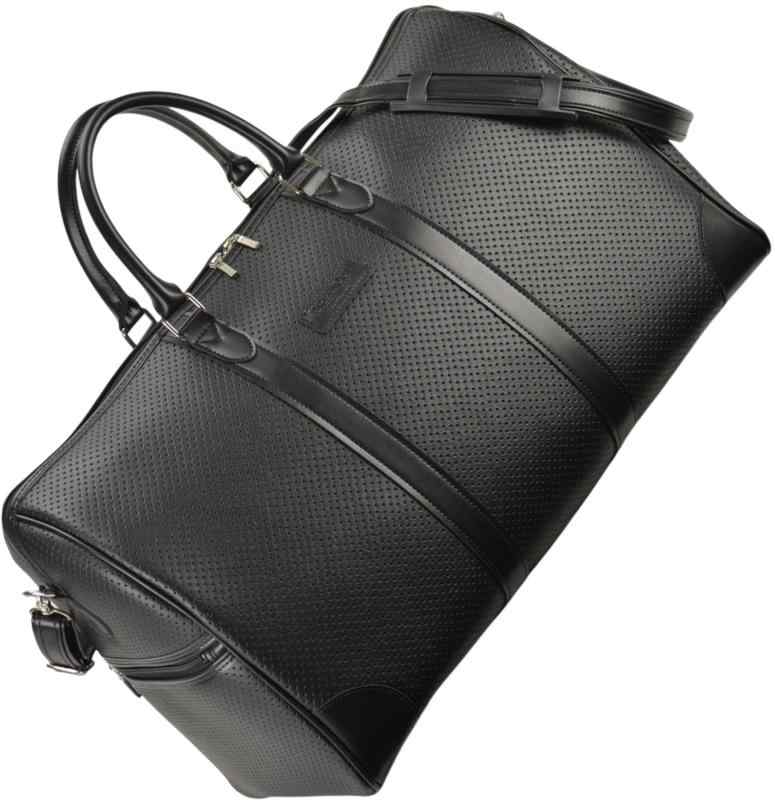 [Berkut] [日本製] 33リットル 大容量 ボストンバッグ 旅行 出張 ゴルフ ショルダー付属【生産国】：日本　【サイズ】：横幅 50cm × 高さ 30cm × 厚み 24cm　【容量】：約 33リットル　1100g　【重さ】：1100g【表素材】：PVC　パンチングレザー(合成皮革）　【内素材】：ナイロン　【仕様】：背面　オープンポケット　片側面　ファスナーポケット　メインルーム内部　オープンポケット【その他】：底板　底鋲　南京錠　ショルダーベルト付属オリジナル ブランド (ベルクート)Berkut から。 高級感 漂う パンチングレザー を使用した お洒落 な ボストン バッグ です。しっかりとした生地 で 型崩れしにくく きれいな シルエット を保ちます。出張 旅行 ゴルフ ジム スポーツバッグなど 日帰り 1泊 2泊 に ちょうどいい 約 33リットル サイズ。 Y K K の ダブルファスナー で 出し入れも楽々。 南京錠 付きで 空港 や ロビー に預けるときも安心。14型 ノート PC 資料 着替え バスタオル etc・・・ など楽々収納。 Y K K の ダブルファスナー で 開閉しやすく 可動域も広いため 出し入れしやすくなっいます。 取り外し可能な ショルダー ストラップ が 付いているので ショルダーバッグ としても 2WAY で使えます。 カジュアル な装いは もちろん ビジネス でも 場所を選ばない シンプル な デザイン。10代 20代 30代 40代 50代 60代 の 大人 の 男性 に 人気 です。