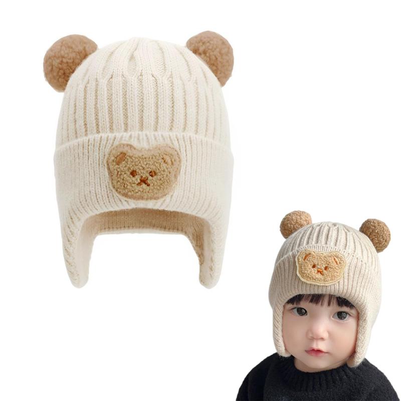[Coollooda] ニット帽 キャップ ハット キッズ ベビー 新生児 子供用 耳あて 帽子 ポンポン付き 防寒 防風 あったか 保温 もこもこ 柔らかい かわいい あったか に似合う 女の子 男の子 秋冬 通【ニット帽 子供】当社のベビーニット帽は、保温性に優れた手編みで、束縛感がなく、ぴったりとフィットし、愛らしい表情を作り出します。また、赤ちゃんの柔らかい耳と頬を保護するために、サイドから長くなるようにデザインされています。後ろが長いので、赤ちゃんの首元をしっかり保護し、すっぽり覆えるので、冬の寒さにも耐えられます。【保温性】赤ちゃんの頭の形にフィットするように設計されており、繊細な小さな頭をやわらかく包み込み、優れた保温性と伸縮性でぴったりとフィットします。【快適なかぶり心地】この冬の子供用ニット帽は伸縮性がよく、頭を縛ることなくフィットし、快適なかぶり心地、優れた保温性で寒い季節に最適です。【幅広い用途】当社のニット帽は屋外での着用に最適です。雨の日、雪の日、台風の日、スキー、休日、乳母車でのお出かけ、公園の散歩、修学旅行、旅行、雪遊び、スノーボード、その他のアウトドア活動で着用できます暖かくて快適な帽子は、お子様に最大限の暖かさと快適さをもたらします。お子様にアウトドアを思い切り楽しんでもらいましょう。【品質】使用中に何か問題が発生した場合、いつでもご連絡ください、24時間以内に満足のいく解決策を提供します。