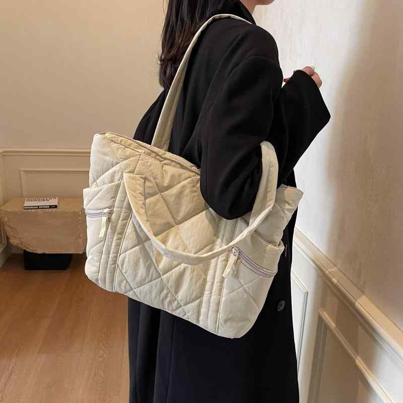・カラー展開: 米白色、カキ色、ブラック、ピンク、軍緑色、ネイビー・スタイル: 都市ミニマリスト・素材: 布・バッグのスタイル: トートバッグ・バッグのサイズ: 中・流行要素: 縫い糸・裏地の質感: ポリエステル綿・バッグの形状: 横型スクエア・開閉方法: ファスナー・内部構造: 携帯電話用ポケット・硬度: やや柔らかめ・外ポケットの種類: オープンポケット・中間層の有無: なし・ショルダーストラップの数: 2本・適用シーン: 日常のコーディネート