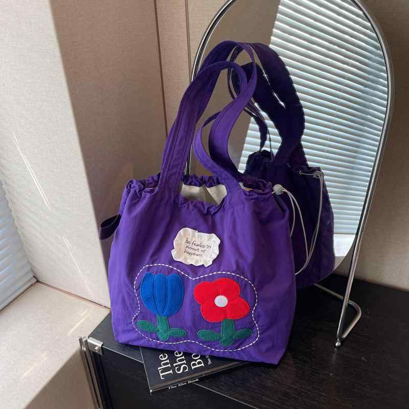 トートバッグ レディース 鞄 肩掛け かばん ナイロン 刺しゅう 花柄 巾着 大容量 軽量 手提げ カバン A4 横型 通学 通勤用 デイリー 普段使い カジュアル 韓国風 パープル レッド ブラック