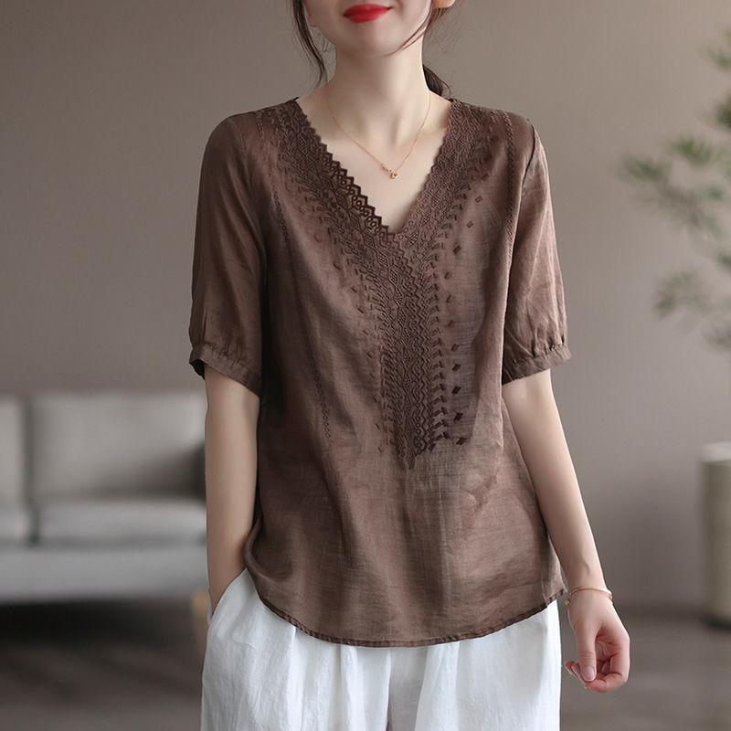 樂天商城 - レディース Tシャツ 短袖 刺繍 Vネック トップス 綿麻素材 麻 綿 切り替え ゆったり ルーズフィット 復古風 かわいい 軽量 通勤 普段使い 部屋着 浅紫 コーヒー 白 ネイビー 春夏 大きいサイズ