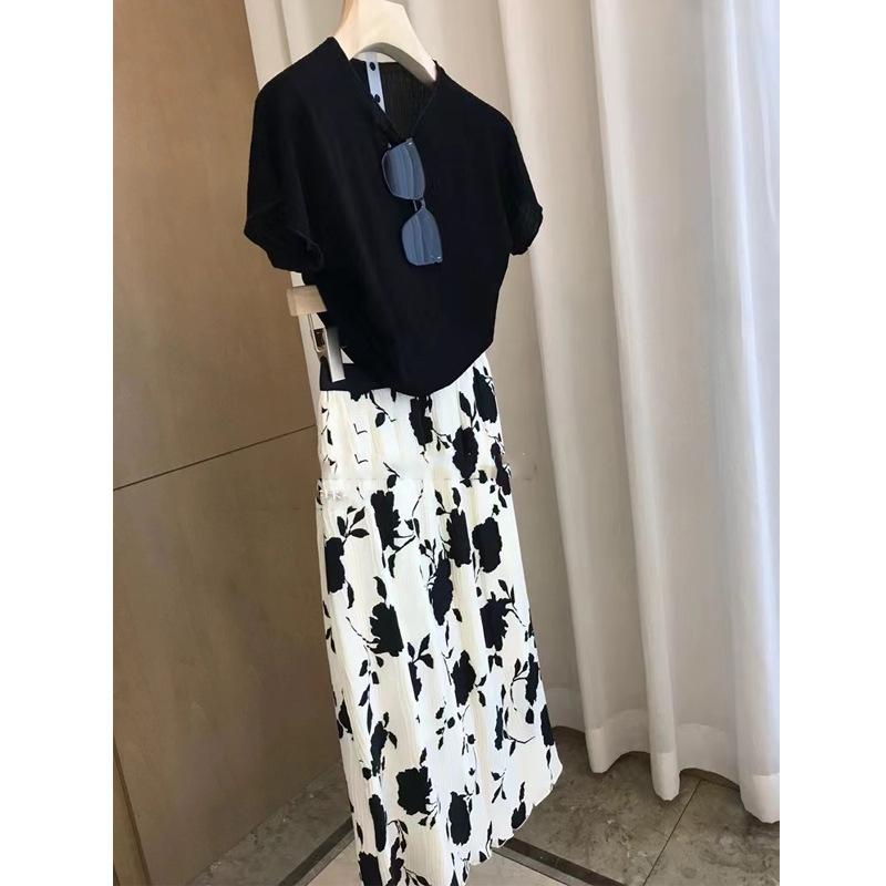 レディース ニット トップス 短袖 半袖 Tシャツ 上衣 染め プリント スカート セット ミッドレングス スカート 2点セット スカート セット ポリエステル 繊維 コットン風 素材 涼しい 夏 春夏 シーズン ゆったり シルエット 日常使い 女性用