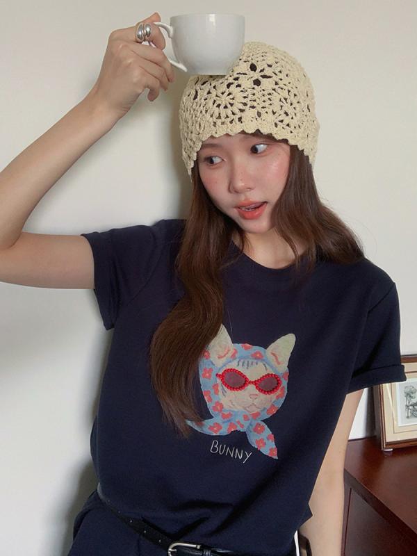 Rakuten - Tシャツ レディース 短袖 トップス 韓系 通勤 夏季 綿素材 コットン 70-80% 内容 丸首 ゆったり ワイドシルエット 中長丈 65-80cm セットインスリーブ プリント柄 漫画 イラスト カラフル ペイント デザイン 日韓カジュアル 快適 リ