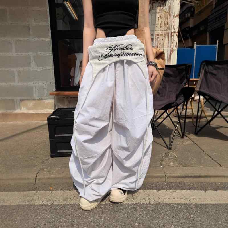 Rakuten - レディース 夏 ワイドパンツ 高腰 綿ポリエステル 軽量 薄手 無弾性 街頭スタイル 工装風 基本款 ゆったり ロング丈 ミッドライズ 白色 杏色 カジュアル 普段使い アウトドア 切り替え プリント ビッグシルエット 快適 涼しい 通勤 旅行 デイリー