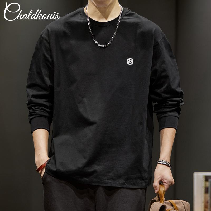 Rakuten - メンズ Tシャツ ルーズフィット 長袖 綿 素材 透気性 丸首 落肩袖 白色 黒 茶色 日常 ユース インナー トップス ベースレイヤー 秋冬 オールシーズン