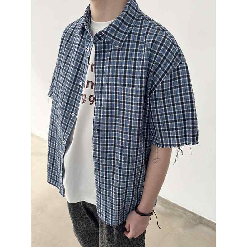 ・スタイル: 日式復古・カテゴリ: シャツ・款式: 開衫・版型: ゆったり・領型: ターンカラ・袖丈: 短袖・柄: チェック・厚み: 普通・主な素材: 綿96%以上・適用シーン: カジュアル・カラー展開: ブルーチェック・サイズ展開: M,L,XL,XXL・適用対象: 青少年・適用性別: 男性・工艺: ステッチ
