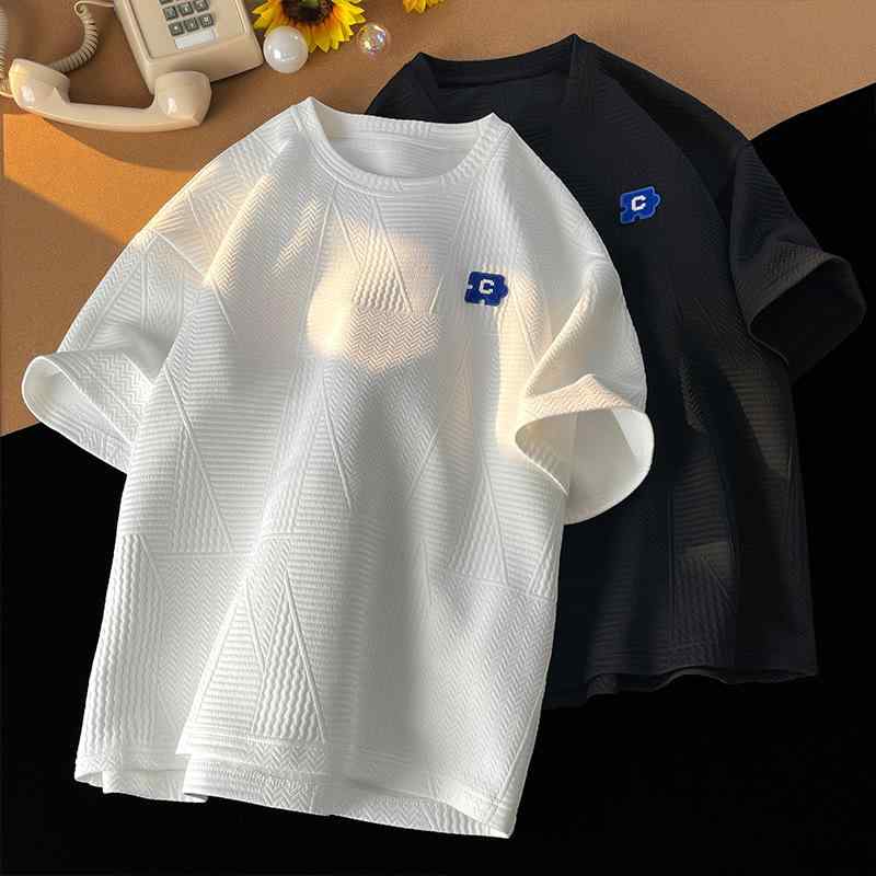 乐天商城 - Tシャツ メンズ 短袖 無帽 丸首 落肩袖 ワイドシルエット ハニカム編み ポリエステル 透気性 徽章 幾何学柄 免烫加工 黒 白 夏 秋 冬 春 オールシーズン 青少年 成人 男 休闲 青春流行 18-24歳 180-250g 中厚 普通厚 セット頭