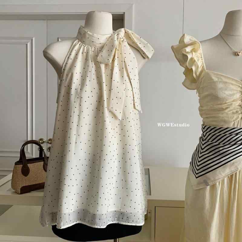 女性 トップス 無袖 シャツ 蝶結び ハングネック 夏 ポルカドット ベアトップ ゆったり シフォン ポリエステル 素材 気質 通勤 都市風 杏色 丸首 セットアップ かわいい フレンチスタイル 清涼 軽量 フェミニン ブラウス キャミソール ワンピース