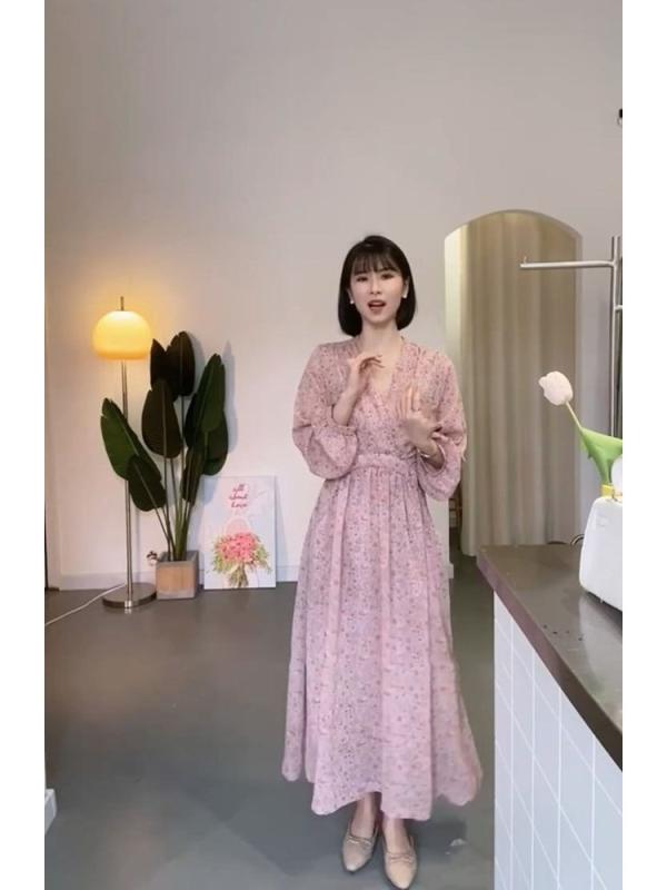 ・主な素材: 綿95%以上・スタイル: 通勤風・ネックライン: Vネック・袖丈: 長袖・スカート丈: ロング・スカート型: Aライン・ウエスト型: ワイド・柄: プリント・カラー展開: ピンクフラワー、ブルーフラワー、ブラックフラワー・サイズ展開: XS、S、M、L、XL、XXL・カテゴリ: ワンピース・流行要素: ポケット