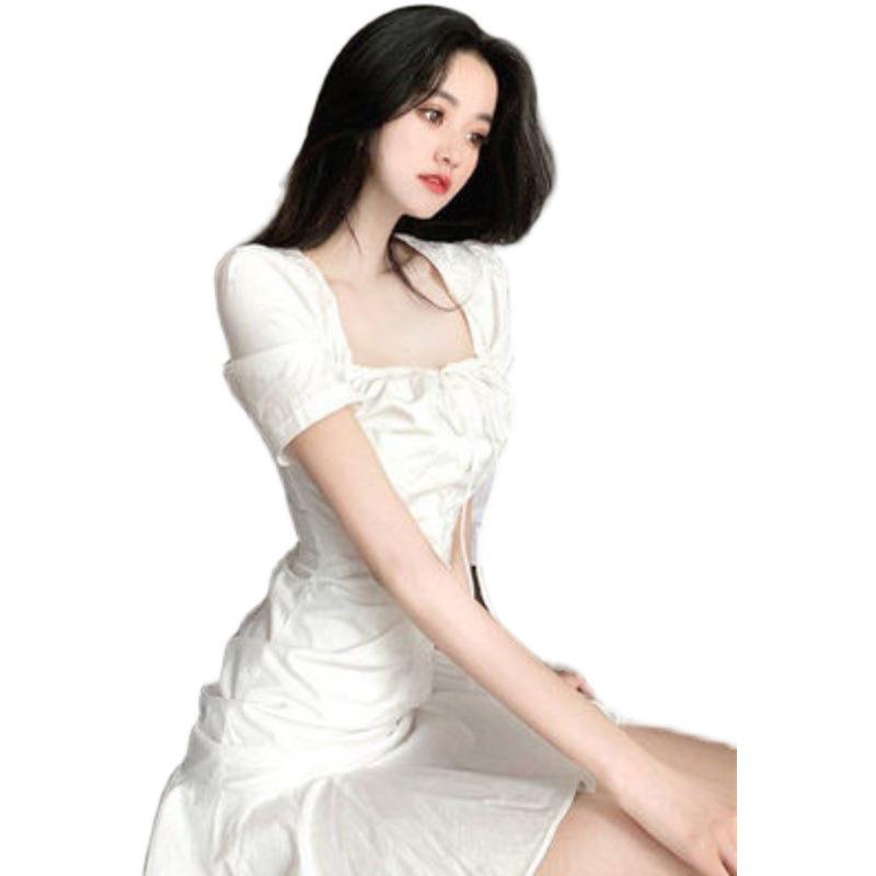 Rakuten - ワンピース レディース 夏 春夏 フレンチ 仙女 プリーツ Vネック 高腰 スリム フレア フィッシュテール 包みスカート 短め 吊り帯 単品 Aライン 気質 通勤 気質 優雅 純色 立体 ポリエステル混紡 ポリエステル 白色 涼感 軽量 伸縮性 女性