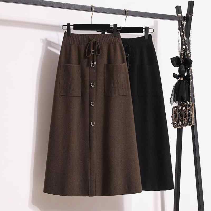 レディース スカート 半身スカート Aライン 中長丈 ニット 冬 秋冬 軽熟風 私服 百褶 純色 ボタン 微弾力 免燙処理 羊毛混 再生繊維 綸繊維 ポリエステル 咖 黒 軽量 伸縮性 高腰 顯瘦 減齢 遮胯 洋気 百搭 名媛 スタイル