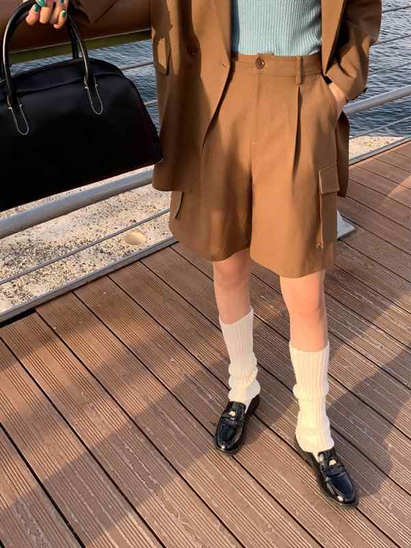 Rakuten - レディース ショートパンツ 工装パンツ 直筒 高腰 三分丈 ポケット ポケット付き 焦糖 黒 卡其 中厚手 ポリエステル 聚酯繊維 70-80% 無弾性 快適 休闲 日韓スタイル 韓系 秋季 オートミール グレー ベージュ