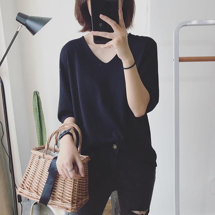 乐天商城 - Tシャツ レディース 秋季 Vネック シンプル ゆったり セットイン トップス 無地 中袖 カジュアル 上着 インナー OL 通勤 韓流 ストレート 普通丈 黒 緑 灰 紫 赤 黄 粉 ベージュ 青 茶 ベージュ 白 通勤 気質 25代 成人 女性 気軽