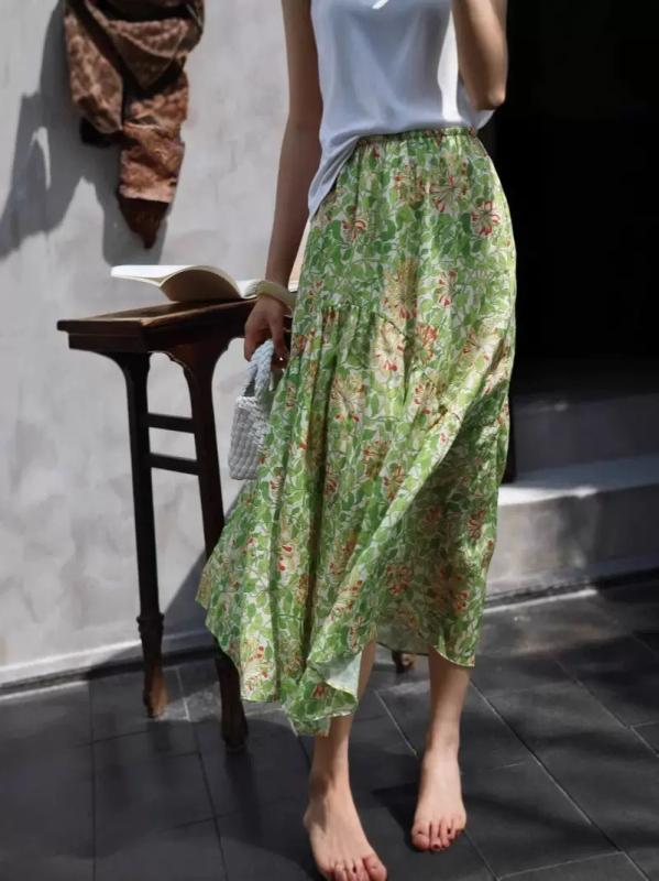 スカート レディース ロング ラミースカート リネン ミモレ丈 プリーツスカート ボタニカル柄 膝丈 花柄 総柄 フラワー柄 フレアスカート ギャザースカート ナチュラル ガーリー 大人かわいい リラックス ウエストゴム ハイウエスト カジュアル 春夏・加工: 印染・素材: 苎麻・スカート型: 伞裙・スカート丈: ロング・トレンド要素: 压褶・カラー: 模特色・サイズ展開: S,M,L・スタイル: 文艺复古・スカート種別: 半身裙・伸縮性: 微弹