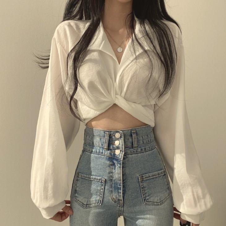 樂天商城 - レディース シャツ トップス 春夏 韓国風 後ろリボン 切り替え クロップド 短め 長袖 プルオーバー 翻領 ワイドシルエット 気質 通勤 OL風 化繊 ポリエステル 無地 セットアップなし 白色 黒 灰 通勤 普段使い かわいい 軽量 伸縮性