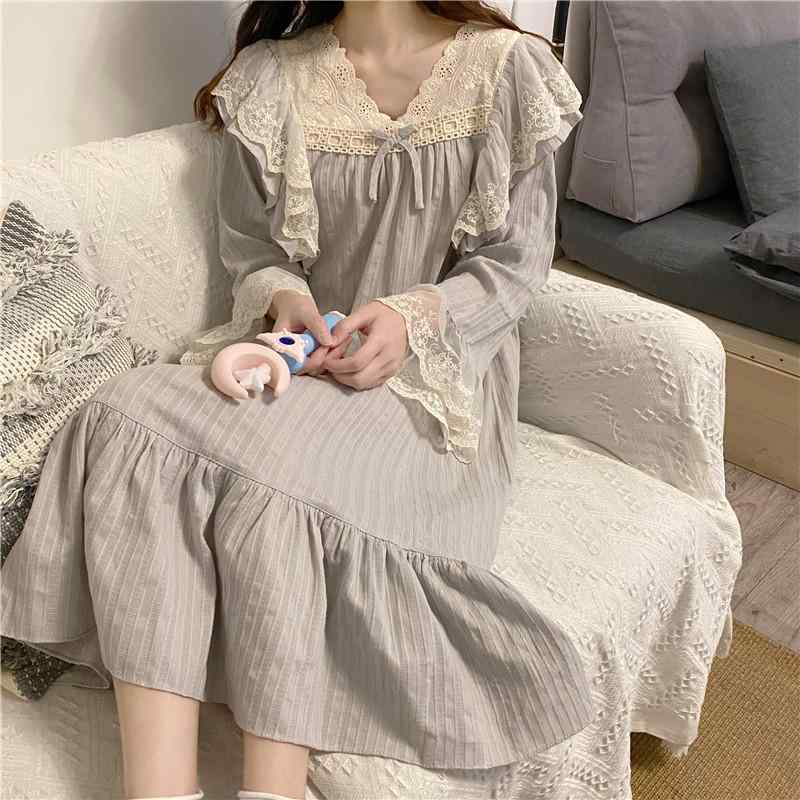 Nightgowns - レディース ワンピース 長袖 長丈 コットン 素材 韓国風 宮廷風 レース 刺繍 デザイン ルーズ シルエット 快適 部屋着 寝間着 グレー 春 シーズン 少女 向け ホームウェア カジュアル スタイル 軽量 薄手 素材 丸首 デザイン 日常 使い