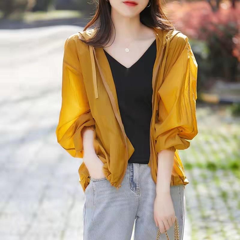 防晒 上衣 女性用 春夏 短丈 軽薄 連帽 透気 遮陽 長袖 薄手 純色 豆沙 気質 通勤 韓版 口袋 拉链 ポケット ポリエステル 繊維 UPF40+ 防晒 機能 日常 外出 スタイル