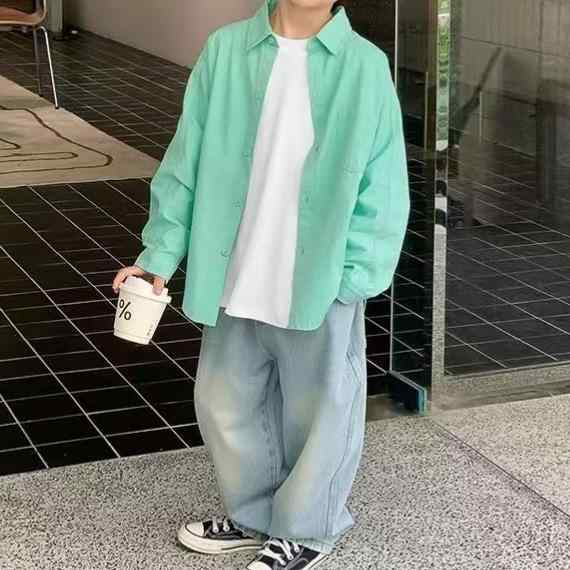 ・カテゴリ: 童用シャツ・スタイル: 韓国風・主な素材: 綿90%・袖丈: 長袖・柄: 無地・カラー展開: 白色、黒色、藍色、黄色、绿色・サイズ展開: 100cm、110cm、120cm、130cm、140cm、150cm、160cm