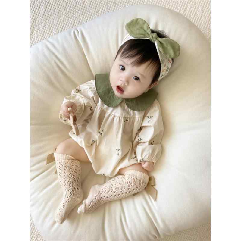 乐天商城 - ベビー 女の子 連体服 秋冬 長袖 コットン 爬行服 衝色 フラップカラ 刺繍 ハーネス 包おむつ 韓国風 三角型 加厚 かわいい 普段使い 室内遊び 杏色 ベージュ系 柔らか素材 伸縮性 安全 A級