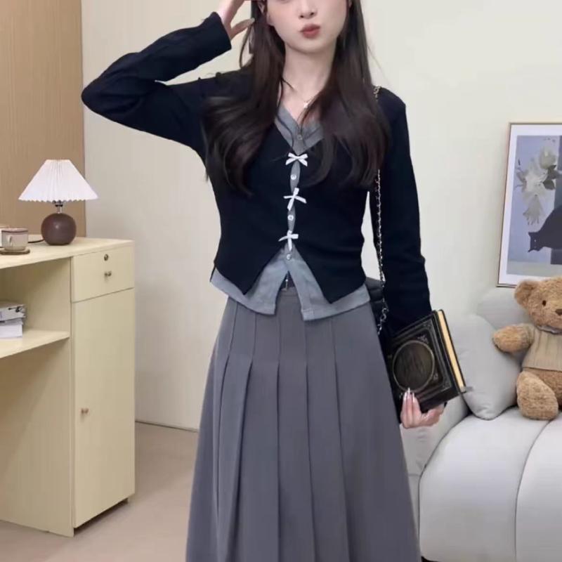 ・スタイル: 通勤風・カテゴリ: 休闲套装・主な素材: 聚酯纤维・主面料成分: 聚酯纤维80%（含）-90%（不含）・柄: 蝴蝶结・カラー展開: 上衣,百褶裙【有腰带】・サイズ展開: S,M,L,XL,XXL,3XL,4XL・袖型: 常规袖・袖丈: 長袖・套装款式: 上衣套装
