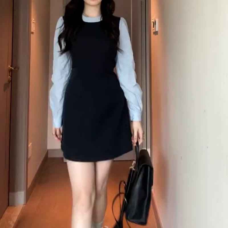 ワンピース レディース 長袖 シャツ デザイン 偽ツーピース コットン 素材 切り替え 柄 ピッチカラー Aライン スカート 短丈 高腰 丸首 早秋 秋季 フレッシュ スタイル スイート 気質 洗練 雰囲気 韓系 ファッション 休日 着こなし 軽やか シ