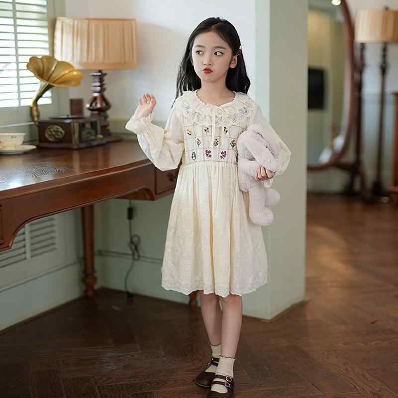 乐天商城 - 女の子 ワンピース 刺繍 花柄 プリンセス スカート 森ガール かわいい 長袖 秋 洋気 ドールカラー 綿 95% コットン 素材 中小童 3-8歳 100-140cm 黄色 灰色 針織 カーディガン 秋冬 ファッション ガールズ ドレス プリント 柄