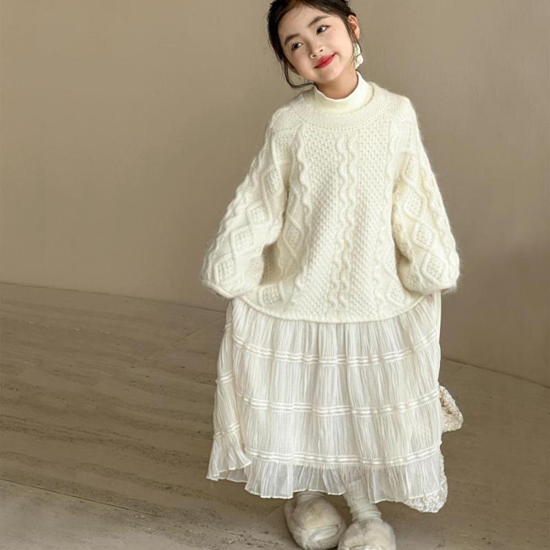 Rakuten - 女の子 ワンピース 秋冬 長袖 プリンセス スカート 綿混 ポリエステル 柔らか素材 純色 米白 針織 切り替え デザイン 中大童 女児 服 冬服 秋服 プリンセスドレス 暖か かわいい スタイル 日常使い