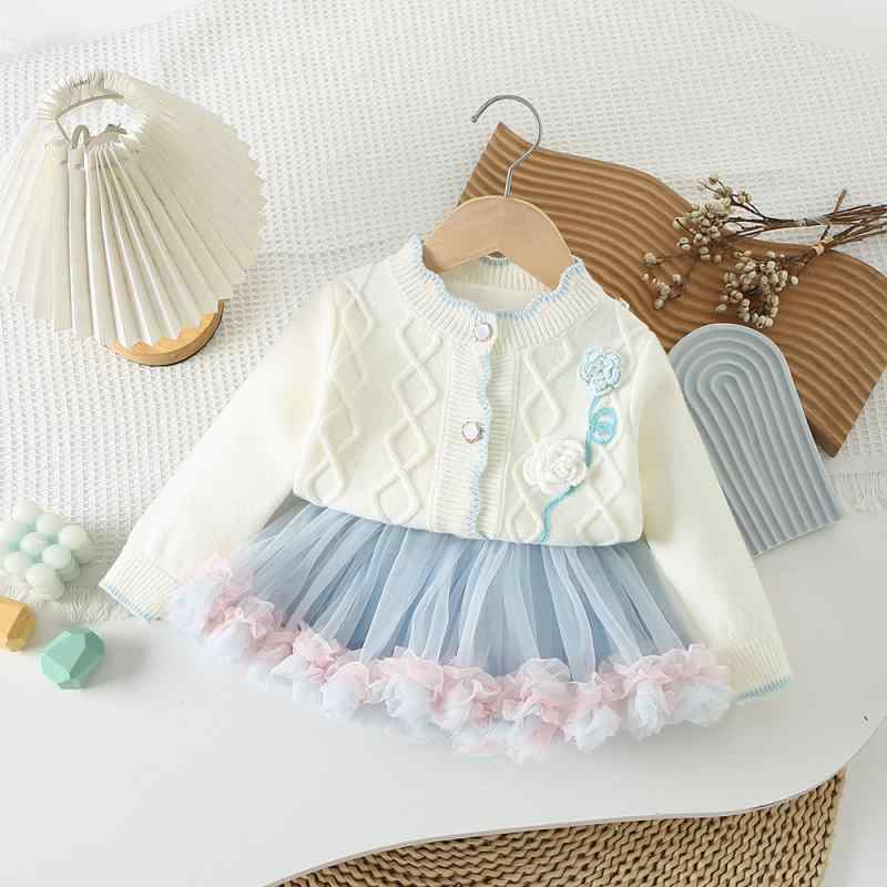 Rakuten - 女の子 トップス TUTUスカート セット 春秋 長袖 純色 柔らかい ポリエステル かわいい 甘い 秋 ピンク ブルー 3-8歳 中小童 90-130cm 身長対応 ネット生地 レイヤード チュチュスカート 2ピース 子供服 洋気 スタイリッシュ 女児