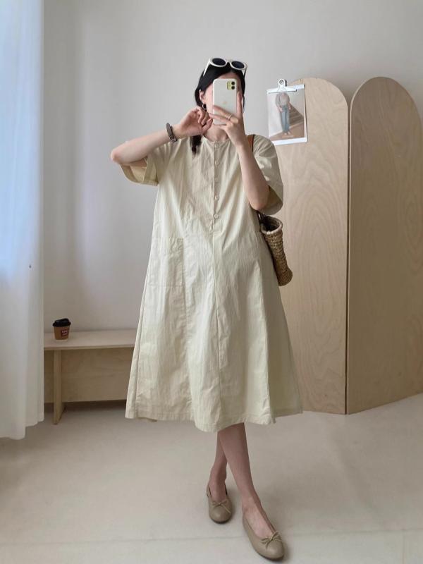 ワンピース マタニティ 大きいサイズ 半袖 ミモレ丈 日系 カジュアル マタニティウェア 妊婦服 ドレス 快適 通気性 薄手 夏 涼しい ゆったり 体型カバー おしゃれ シンプル ナチュラル 普段使い 通勤用・カテゴリ: ワンピース・ネックライン: クルーネック・袖丈: 七分袖・素材: 綿・素材構成: 綿70-80%・スカート丈: ミモレ丈・カラー展開: カーキ・サイズ展開: フリーサイズ・スカートシルエット: Aライン・スタイル: カジュアル・袖型: スタンダードスリーブ
