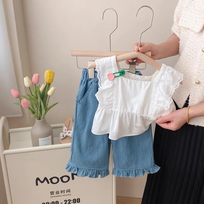 女の子 ショートパンツ 牛仔 夏用 薄手 透気 コットン混紡 柔軟素材 防蚊 機能 韓国風 スタイル ミッドライズ 伸縮腰帯 ユニセックス 男の子 女の子 対応 軽量 快適 普段使い 遊びに 浅めブルー かわいい デザイン 3-8歳 子供服