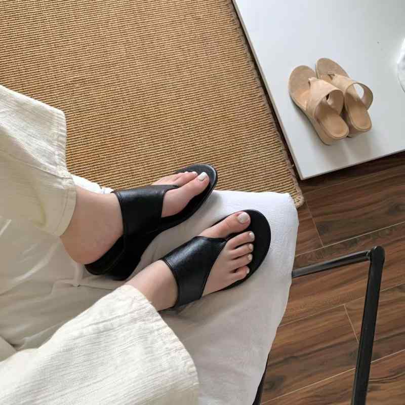 サンダル 女性用 人字型 ビーチサンダル 夏用 復古風 超纤素材 PUソール 耐磨 黒 ...