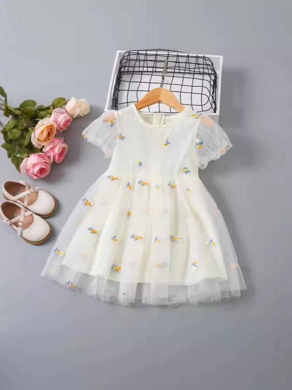 樂天商城 - 女の子 ワンピース 夏 春夏 連衣裙 短袖 花柄刺繍 チュール 綿 柔らかい かわいい プリンセス スタイル Aライン スカート 浅黄色 女児 3-8歳 90-140cm 通気性 軽量 日常使い 花柄 刺繍 甘め 洋風 潮物