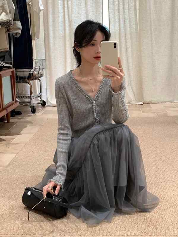 ニット カーディガン レディース 夏用 Vネック 長袖 開襟 接触冷感 防晒 切り替え レース 縁取り 吊り帯 外套 小さめ ショール 上着 薄手 グレー ホワイト 粘着繊維 アセテート スパンデックス 中厚 単品 韓系 日常 カジュアル スタイル ピュ