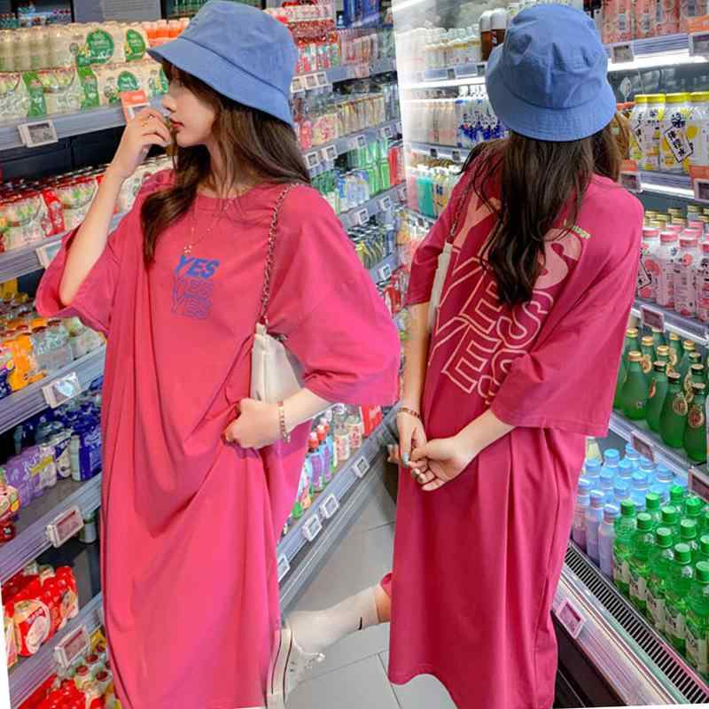 マタニティ ワンピース レディース 半袖 膝丈 膝下丈 ゆったり Aライン 体型カバー 無地 シンプル 普段着 カジュアル マタニティウェア オールシーズン・カテゴリ: ワンピース・ネックライン: クルーネック・袖丈: 五分袖・素材: ポリエステル・柄: 文字・スカート丈: ミモレ丈・カラー展開: ホワイト、ローズレッド・サイズ展開: M、L、XL、2XL、3XL・シルエット: Aライン・スタイル: カジュアル・流行: ペイント・袖型: スタンダードスリーブ・混率: ポリウレタン30%以下・加工: プリント
