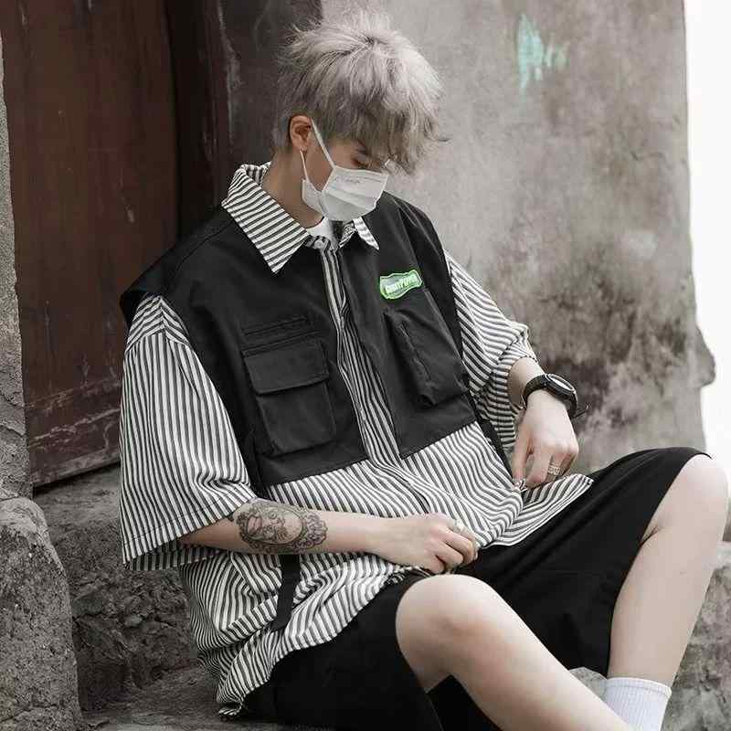Casual Shirts - メンズ シャツ トップス 開衫 短袖 条紋柄 夏季 薄手 港風 痞帅 デザイン 潮牌 寸衫 化繊混紡 免烫 20支 青春流行 18-24歳 青少年 ワイドフィット 翻领 普通厚さ 徽章 日常 黒 緑 青 ポリエステル 96% 以上 ピエス スプライス 2
