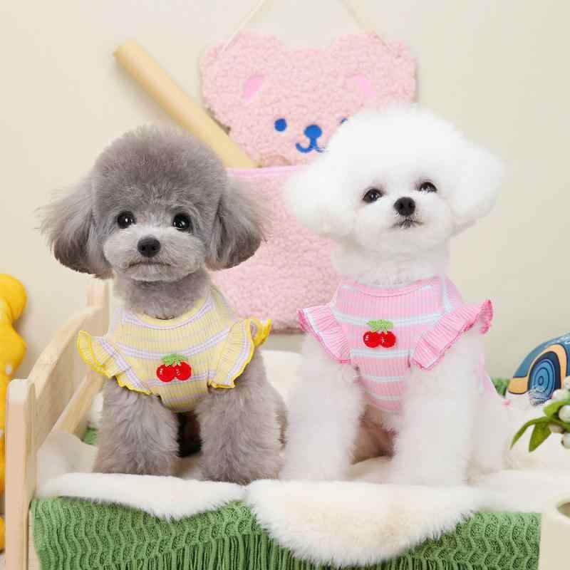 ペット 服 男の子 女の子 ペットウェア タンク Tシャツ 桜桃柄 薄手 涼しい 袖なし キャミソール ドッグウェア キャットウェア 小型犬 猫用 通気性 柔らかい 伸縮性 春夏 オールシーズン 普段使い お散歩 お出かけ かわいい おしゃれ かわいい・素材: 綿100%・カテゴリ: ペット服（両脚衣）・スタイル: 可愛い・対象性別: ユニセックス・カラー展開: ピンク, イエロー・サイズ展開: S, M, L, XL, XXL