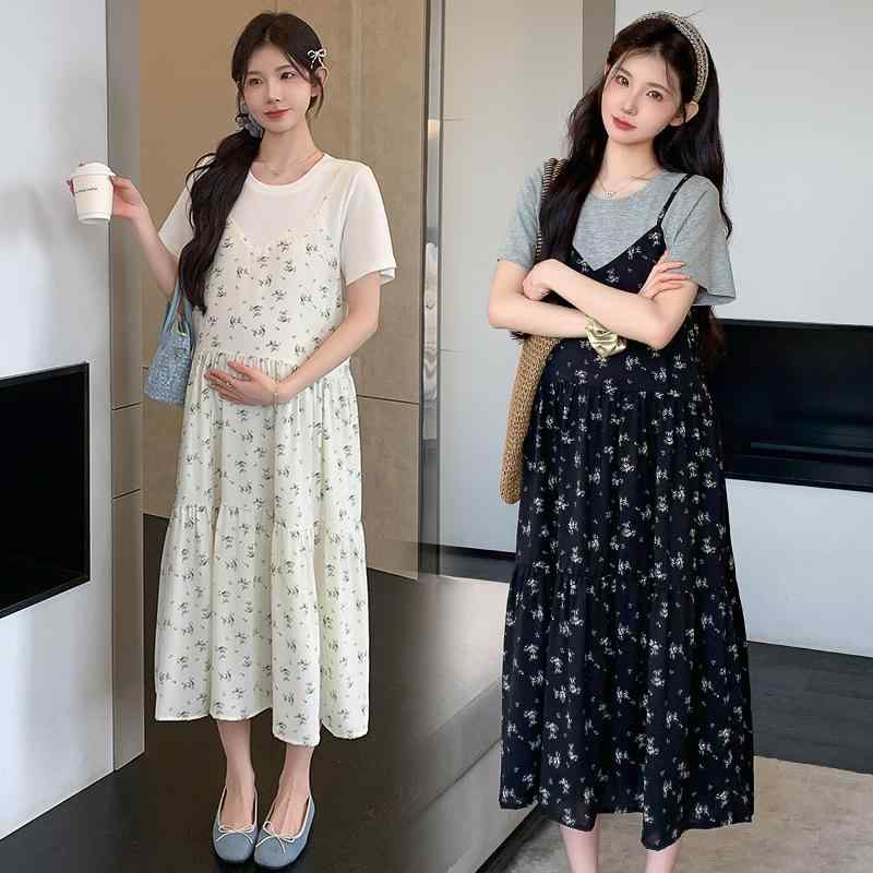 ワンピース マタニティ レディース 半袖 ひざ丈 チュニック フェイクレイヤード 花柄 シフォン 切り替え ゆったり カジュアル ガーリー 春夏・カテゴリ: ワンピース・ネックライン: ラウンドネック・袖丈: 3/4袖・素材: 綿・ポリエステル混紡（綿30-50%、ポリエステル30-50%）・柄: 花柄、切り替え・スカート丈: ロング丈・カラー展開: ブラック（花柄）、アプリコット（花柄）・サイズ展開: M, L, XL, 2XL・スタイル: ストリート系・スカート型: Aライン・袖型: ドルマンスリーブ・加工: プリント
