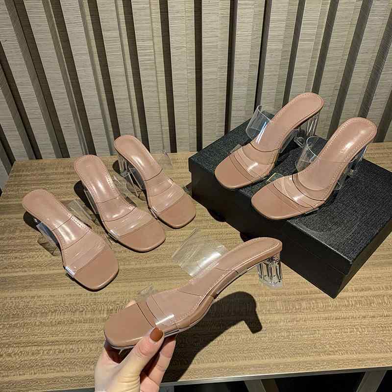 女性用 シューズ 透明 粗ヒール ワイドストラップ サンダル 春夏 日常使い 超繊維 素材 ラバー ソール 粘着加工 粗い ヒール 高さ 6-8cm シンプル デザイン スタイリッシュ 透明 ジェル 素材 スクエア トゥ オープン トゥ 夏用 足元 アク