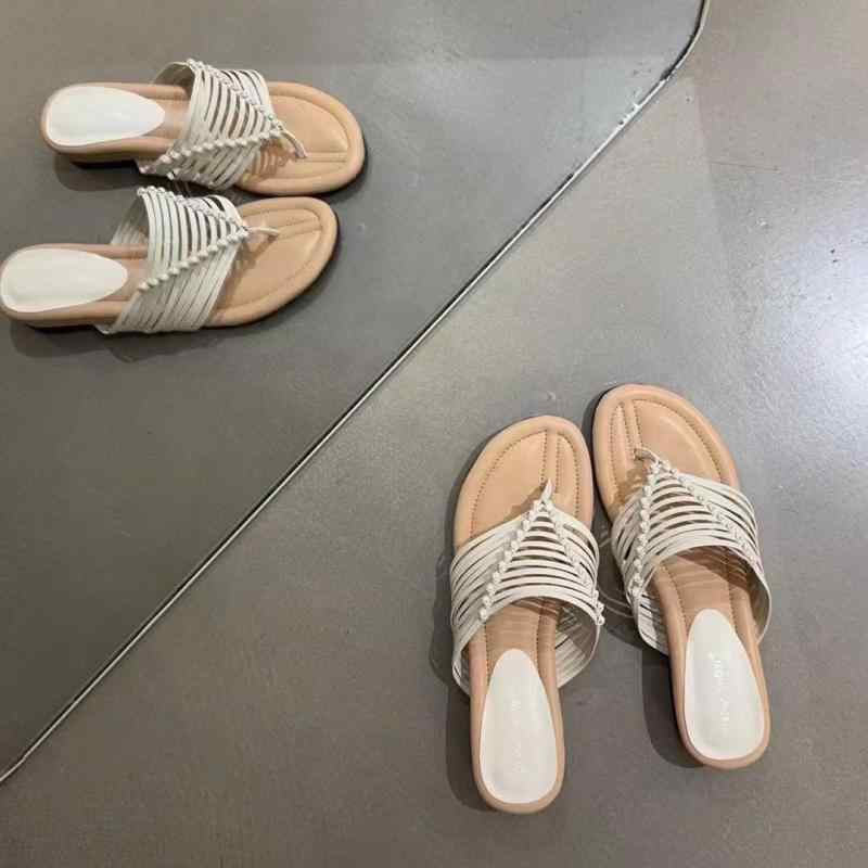 其它 - サンダル 女性用 夏 露趾 編み込み クロッテッド ビーチサンダル 法式 個性 デザイン 透かし加工 頭層牛皮 ラバーソール 裸粉 杏 黒 韓流スタイル 青少年 13-17歳 通用 軽量 通気性 快適 リゾート 普段使い