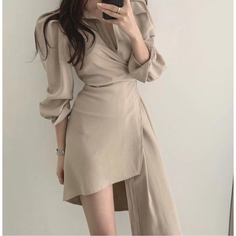 Rakuten - ワンピース 女性用 春夏秋冬 気質通勤 デザイン性小众 フレンチ ティータイム 不規則 シャツ ワンピース 切り替え 純色 Vネック 七分袖 高腰 短め 不規則スカート ポリエステル 混紡 素材 優雅スタイル 気質エレガント 風 カーキ 黒 サイズ展開
