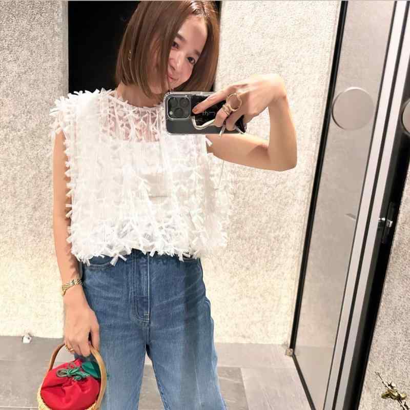 乐天商城 - トップス 無袖 シャツ 女性用 春夏 蝶結び 網纱 ゆったり リラックス感 復古 モダン 涼しい レイヤード 背心 白色 純色 化繊 ポリエステル セットオン 無領 普通丈 気質 優雅 日韓 スタイル カジュアル